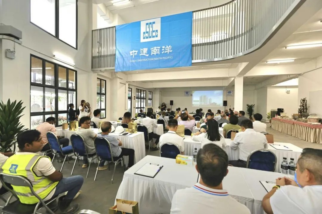 新加坡：大巴窑政府组屋N4C30项目开展开放日活动（1）.jpg