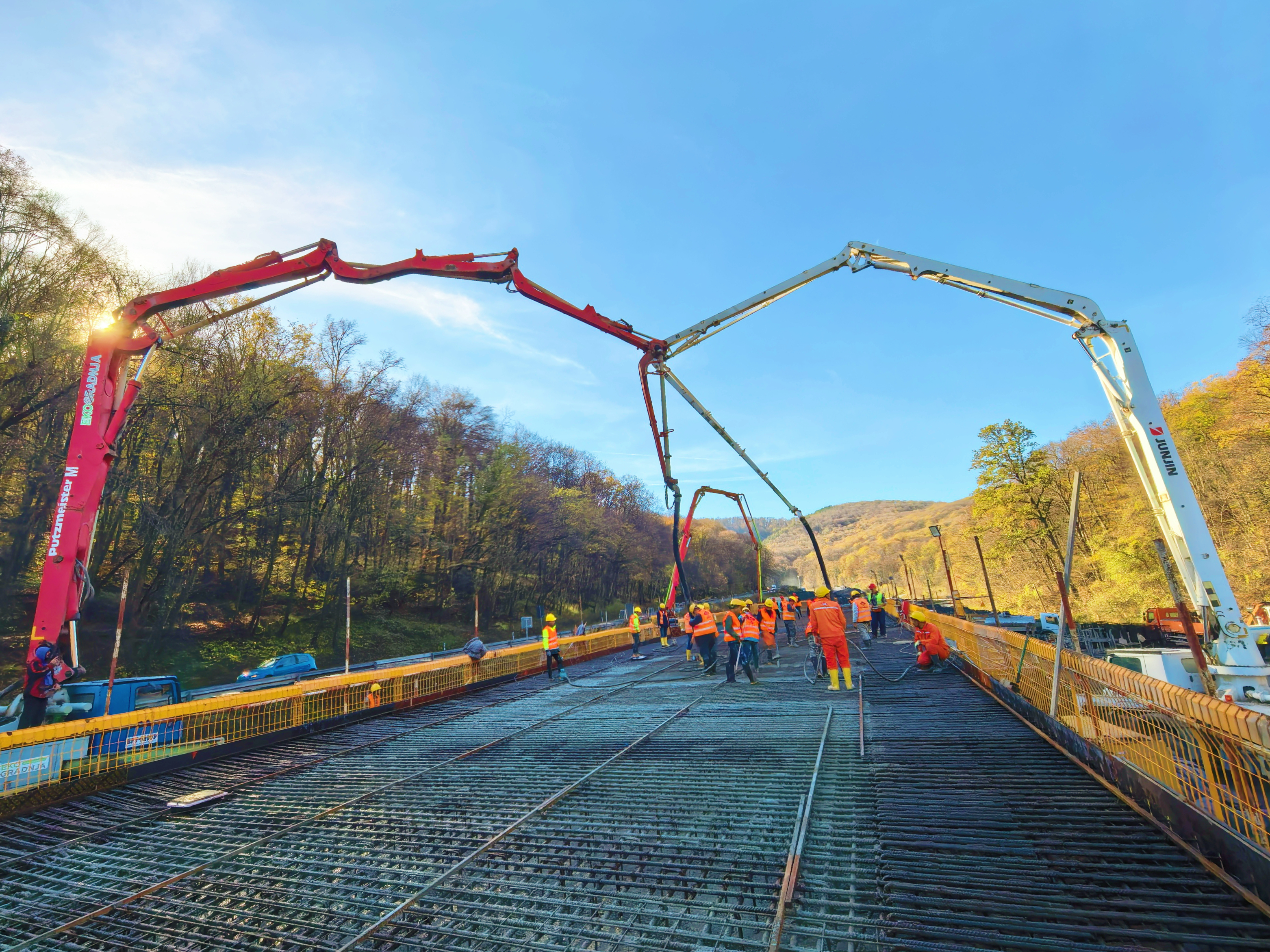 中国建筑为塞尔维亚绘就民生新画卷2.jpg 中国建筑为塞尔维亚绘就民生新画卷2.jpg