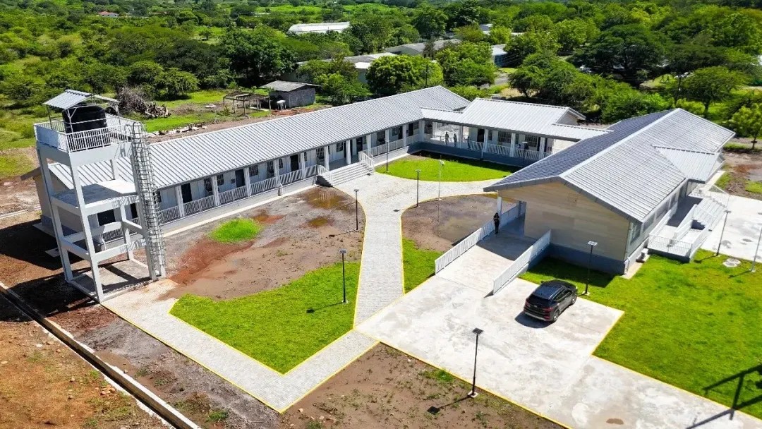 中国建筑援洪都拉斯农业学校项目助力当地农业教育1.jpg 中国建筑援洪都拉斯农业学校项目助力当地农业教育1.jpg