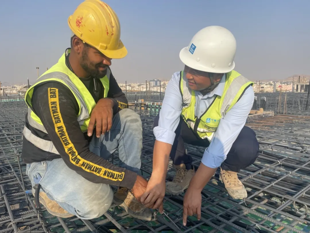 Up We Build：走进中国“师父”与外国“徒弟”的师徒情缘1.png