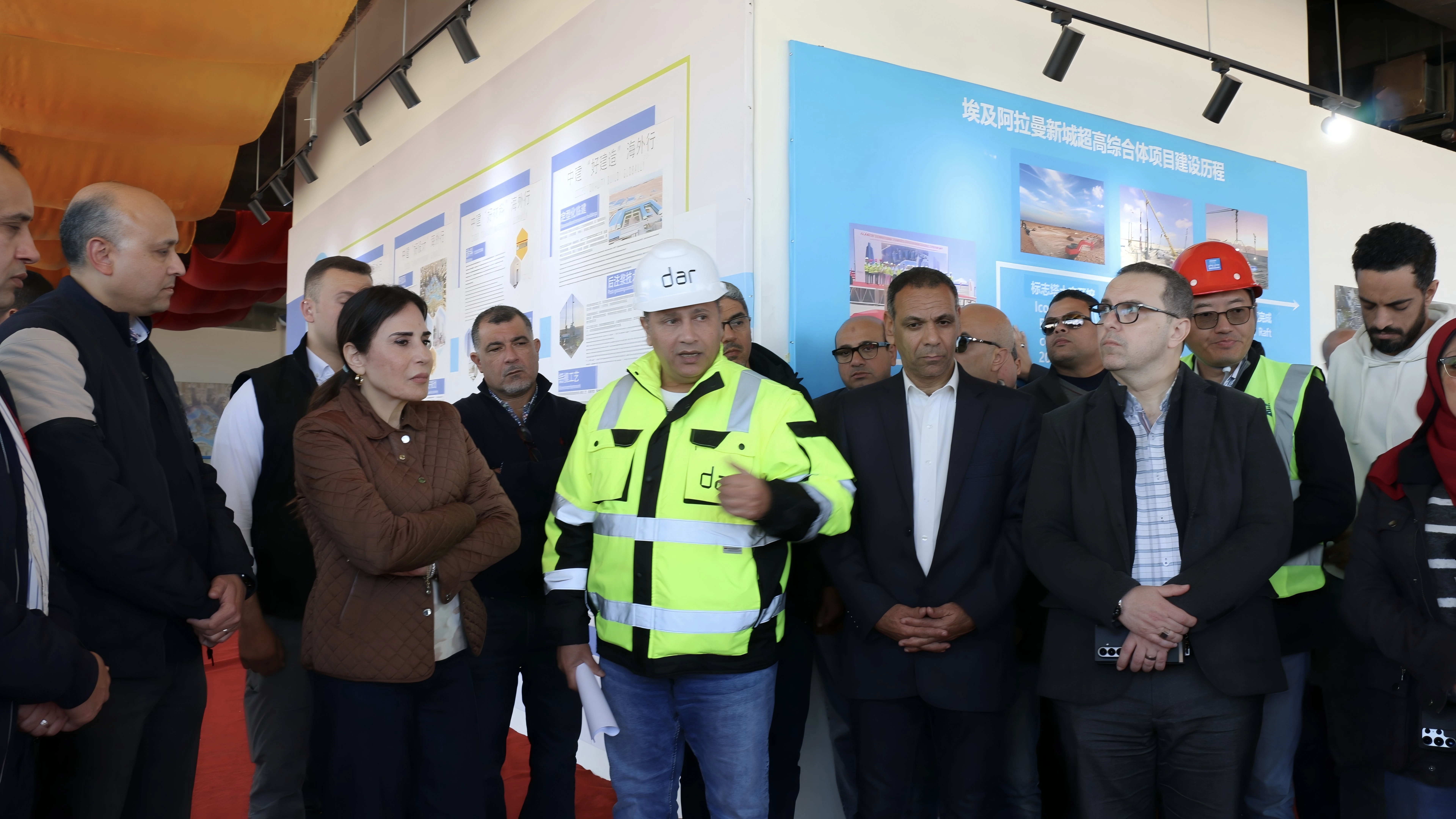 埃及住房部部长视察阿拉曼新城项目及湖心岛项目-2.jpg