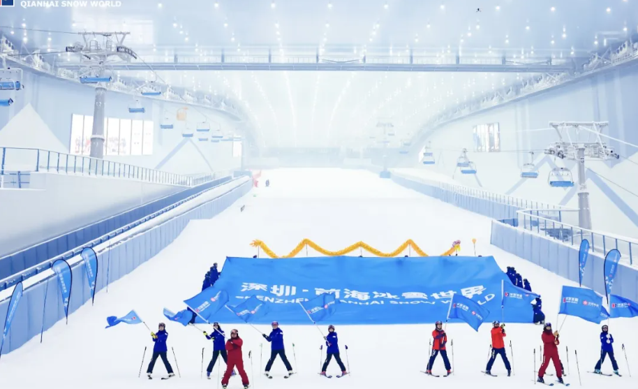 中国建筑打造的全球最大室内滑雪场正式开业 4.png