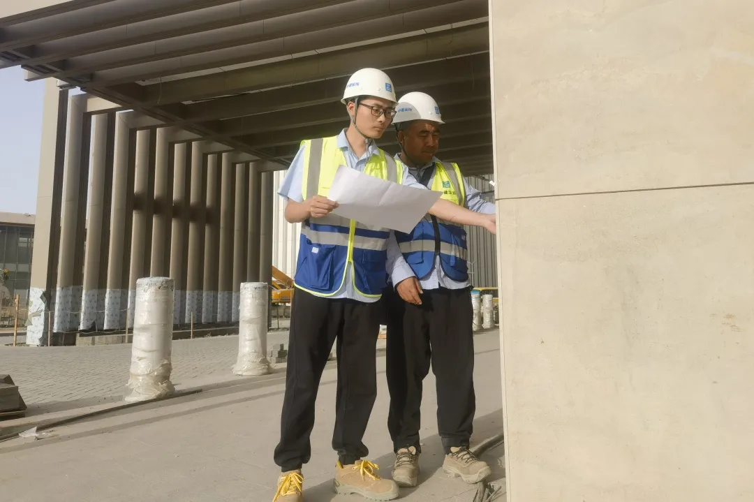 北非沙漠上的我们:是同事,更是朋友3.png 北非沙漠上的我们:是同事,更是朋友3.png