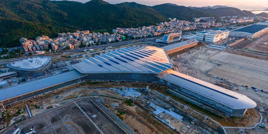 珠海机场改扩建工程项目竣工（3）.png