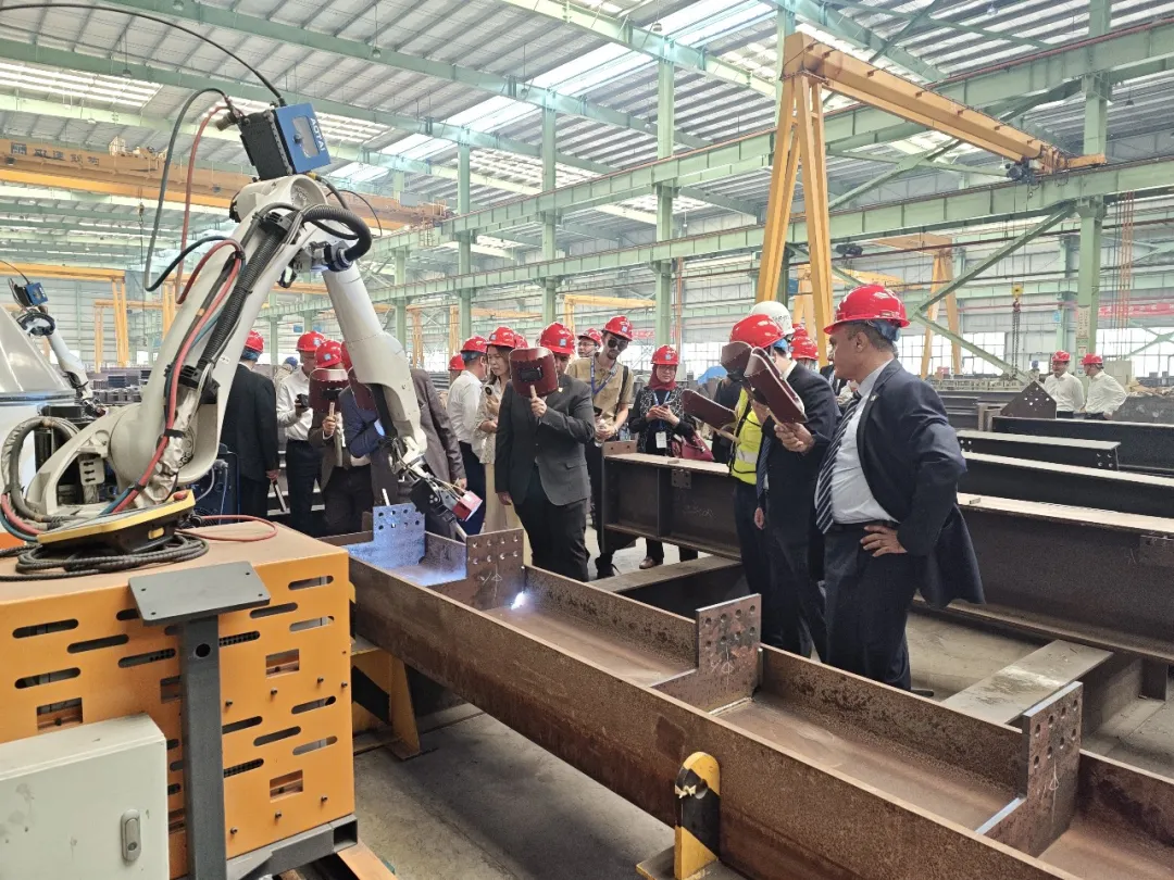中国建筑高校开放日活动在埃及泰达合作区举办（12）.webp