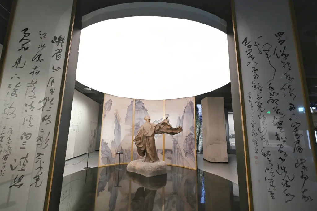 中国建筑承建的四川名人馆正式开馆-4.png